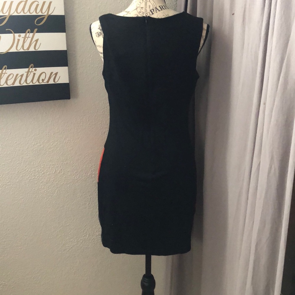 Form Fitting Zip Up Color Block Pattern Dress - image 5